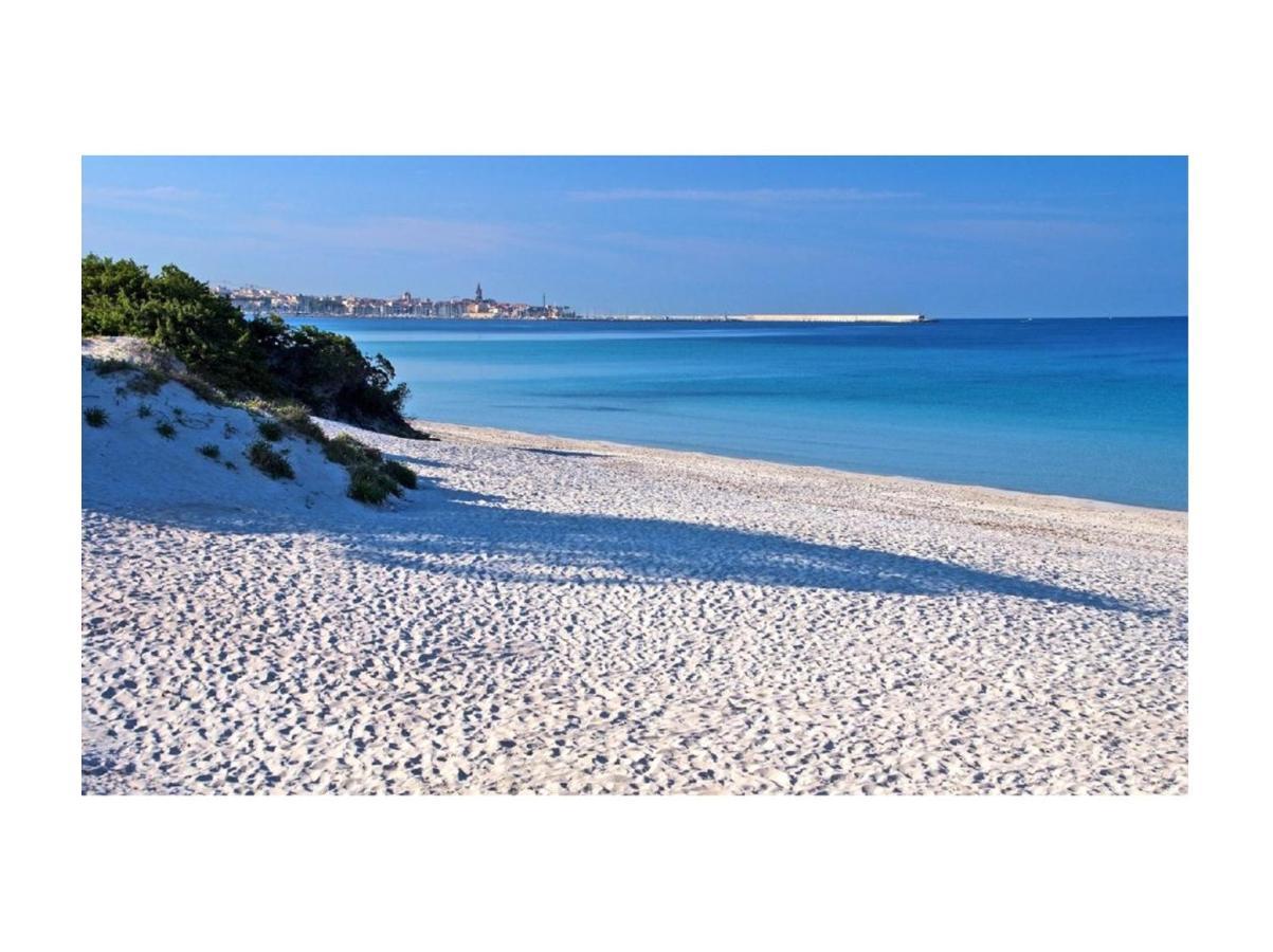 Appartamento In Centro Fronte Spiaggia Del Lido Con Terrazza Vista Mare E Wi-Fi Alghero Exterior foto